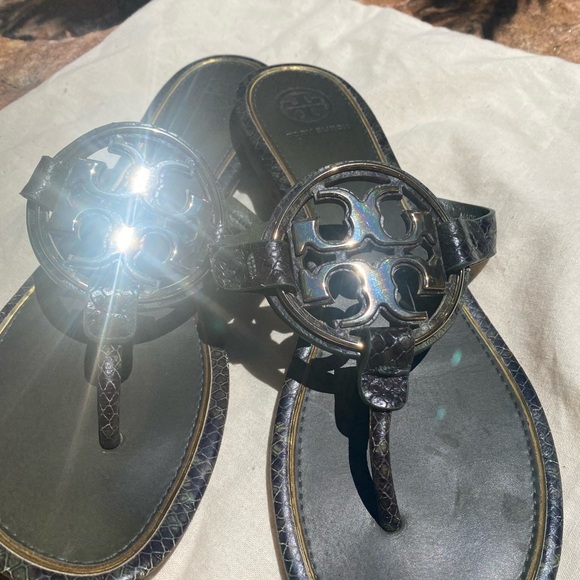 Authentic Green/gold  alligator print TORY BURCH miller sandal thongs - Picture 5 of 10